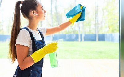 Vitres éclatantes : ces astuces naturelles font des merveilles