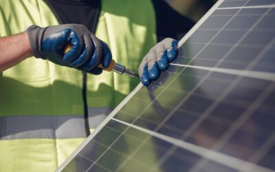 Pose de panneaux solaires : combien de temps dure réellement le chantier sur une maison individuelle ?